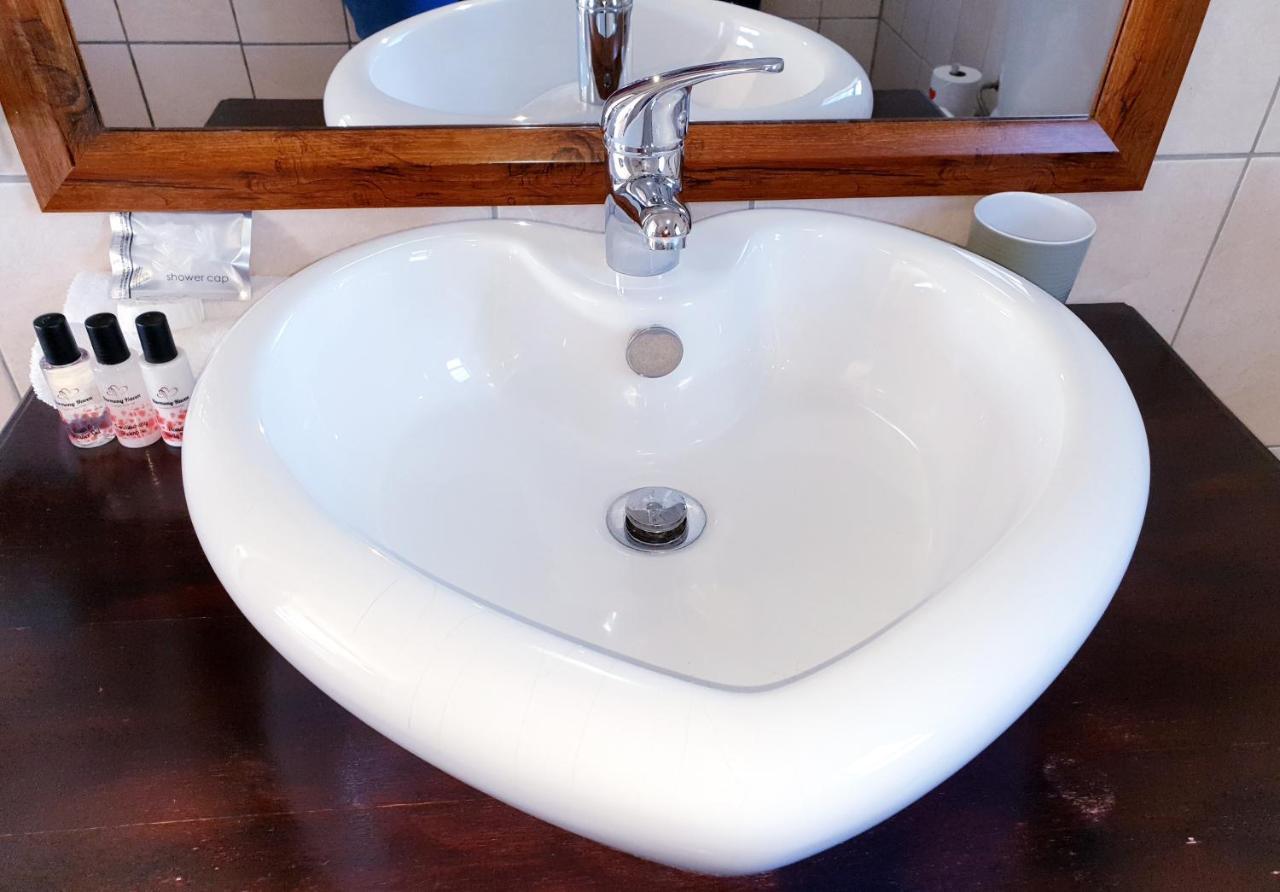 Harmony Haven Couples Retreat Apartman Amanzimtoti Kültér fotó